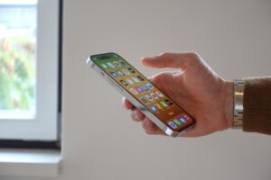 iOS 27 Performance Issues Linked to Spotlight Indexing