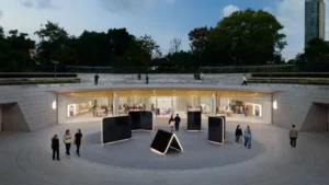 Giant iPhone Duo Sculptures Unveiled at Global Apple Stores