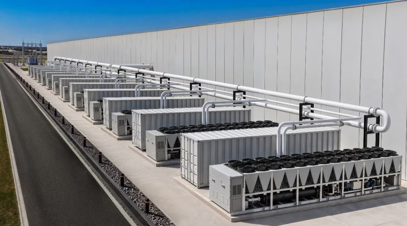 LG AIDC chiller plant facility highlighting advanced AI data center cooling and chip-to-chiller solutions